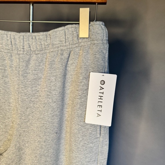 NWT ATHLETA • Women's Forever Fleece Jogger Pants Sweats • Grey Heather • Small - Picture 3 of 16